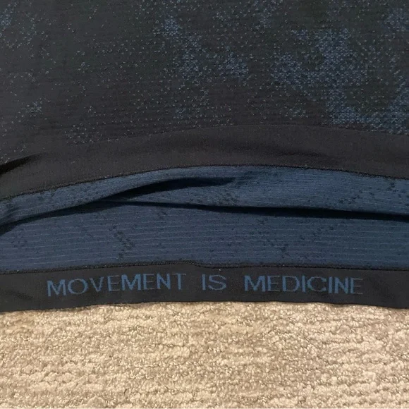 Lululemon Metal Vent Tech Shirt Mens XS Blue Movement Is Medicine Fox Collab - Picture 5 of 9